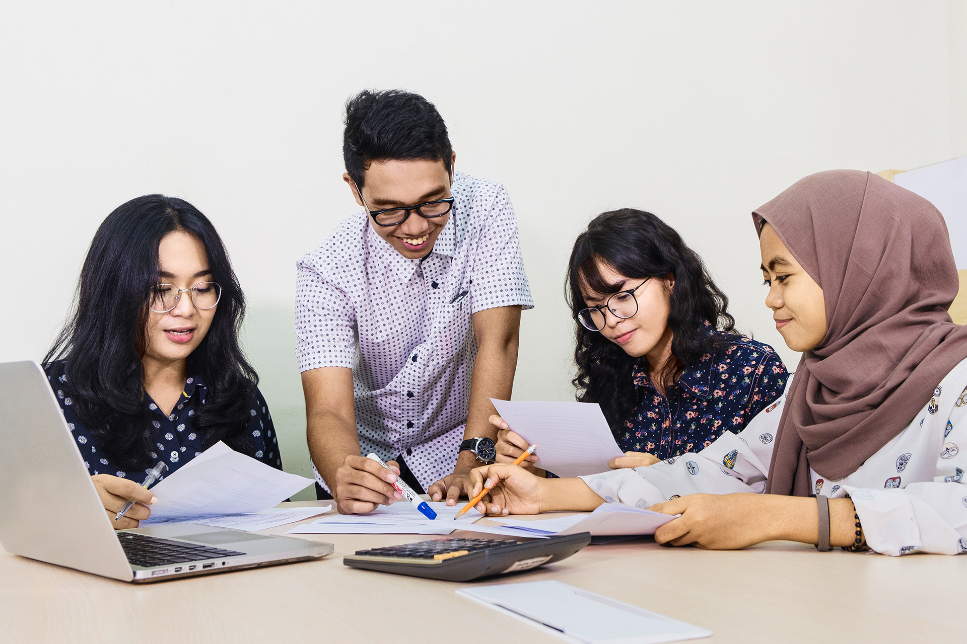 Cara Dosen Menilai Penggunaan AI di Tugas Mahasiswa
