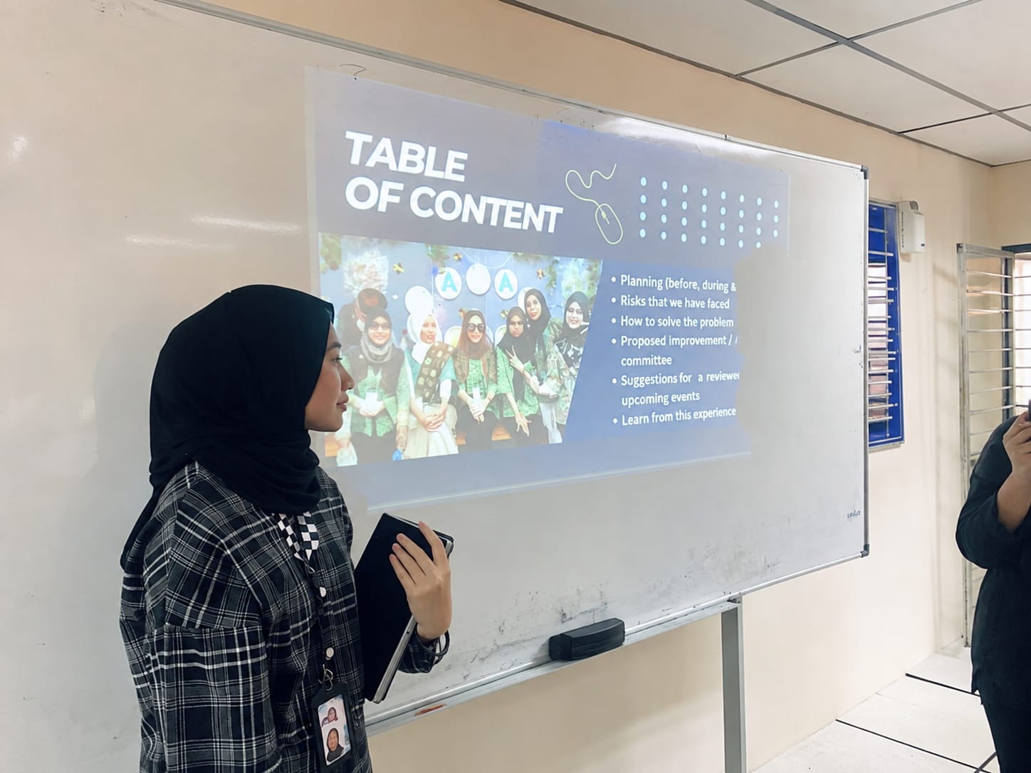 10 Opening Presentasi Mahasiswa Anti Mainstream
